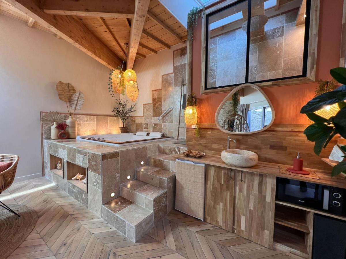 Suite Bali Les Petits Plaisirs Angers Exteriör bild